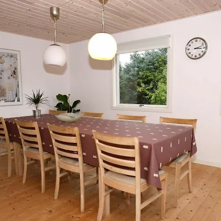 Three-bedroom Holiday In Storvorde 18 *