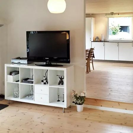 Three-bedroom Holiday In Storvorde 18 * Skelby (Nordjylland)